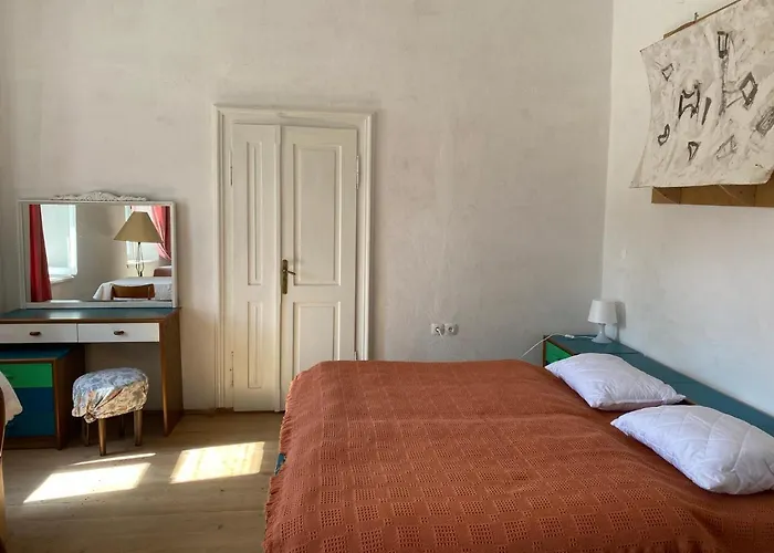 Hisa Velikanka_giantess Seoska kuća